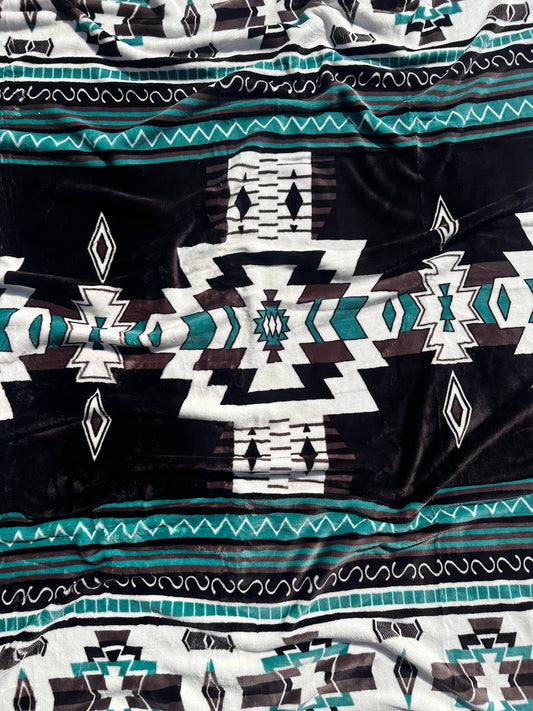 Black Aztec Super Plush Soft Queen Size Mid-Weight Blanket