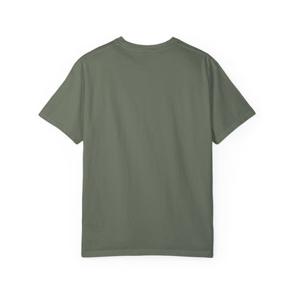 Stylish Unisex Garment-Dyed T-Shirt with Feather Design